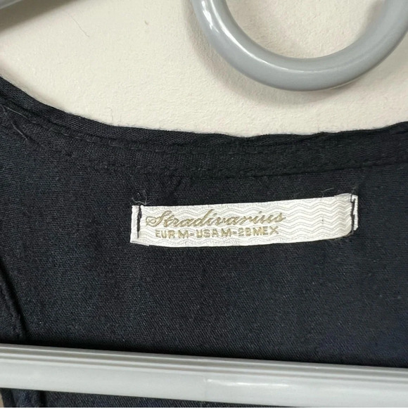 Stradivarius black embroidered sleeveless tanktop Sz M - Picture 6 of 6